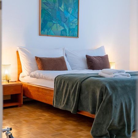 Gemuetliche Grosse Wohnung Naehe Uni Базель Экстерьер фото